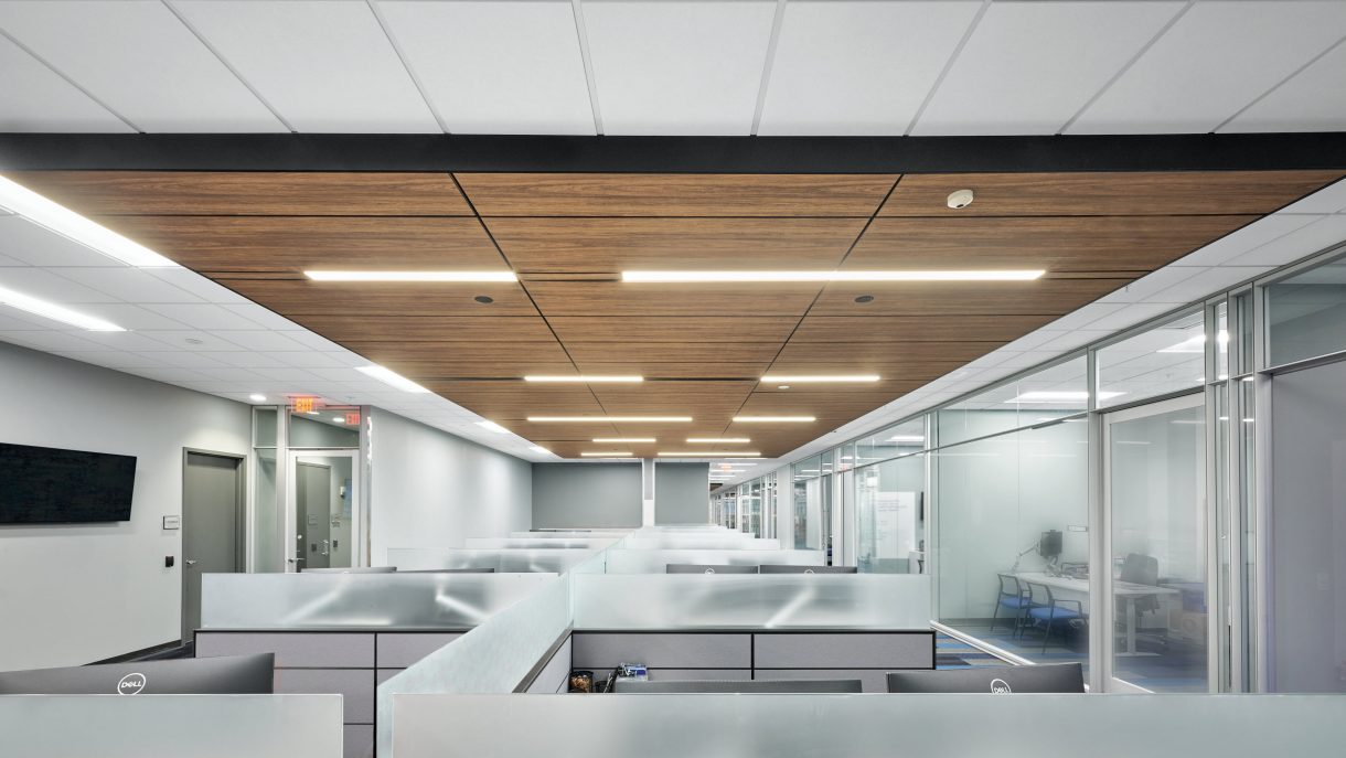 Systeme de plafond decoratif acoustique installation professionnelle Maroc